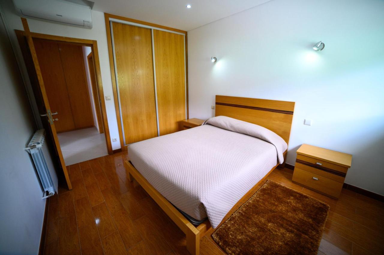 Funileiro, Apartamentos E Quartos อามาเรส ภายนอก รูปภาพ