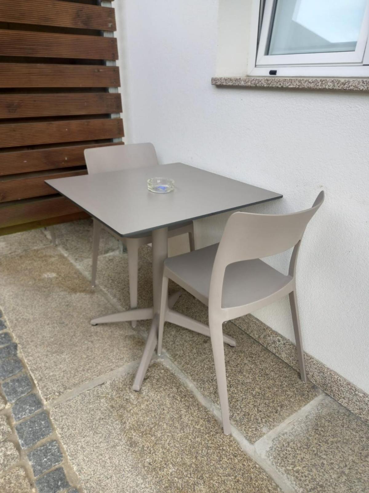 Funileiro, Apartamentos E Quartos อามาเรส ภายนอก รูปภาพ