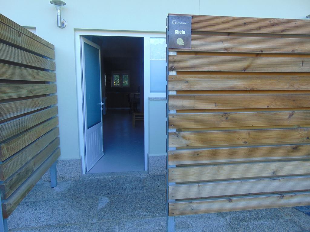 Funileiro, Apartamentos E Quartos อามาเรส ภายนอก รูปภาพ