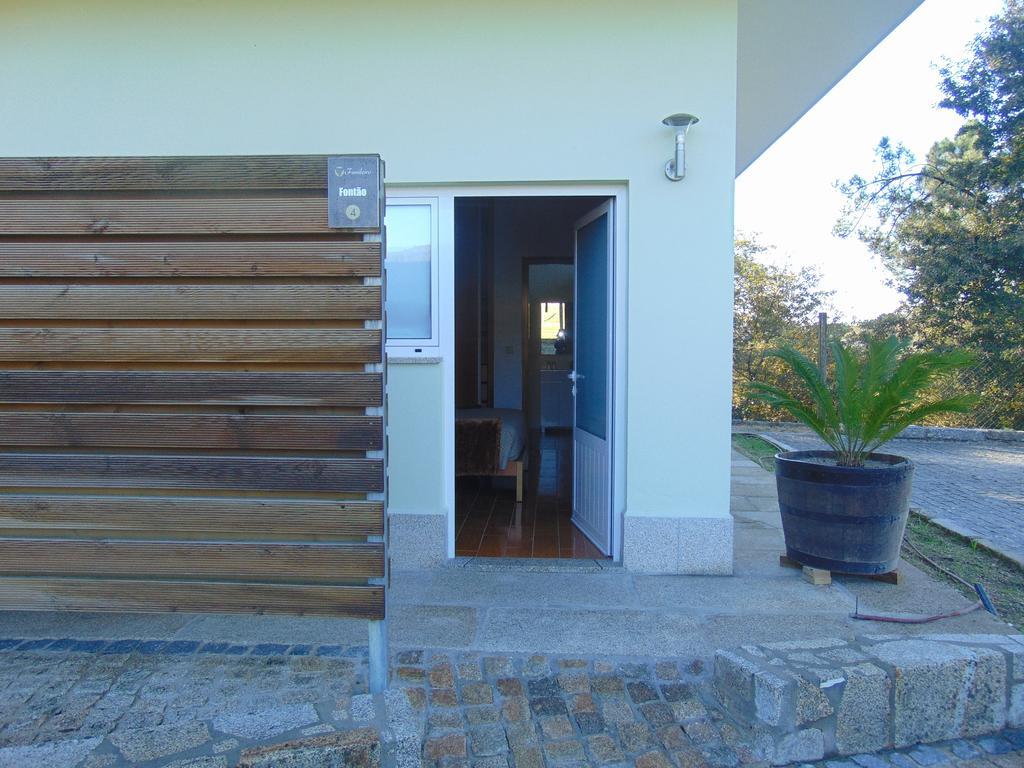 Funileiro, Apartamentos E Quartos อามาเรส ภายนอก รูปภาพ